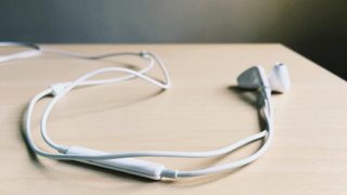 Apple Is Cutting Out an Obvious Source of E-Waste